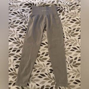 NVGTN Solid Seamless Legging